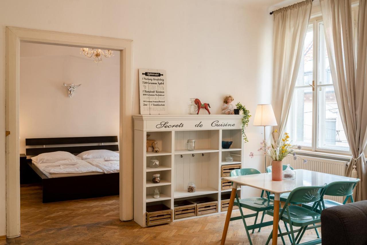 Frida Apartman Bratislava Exterior photo
